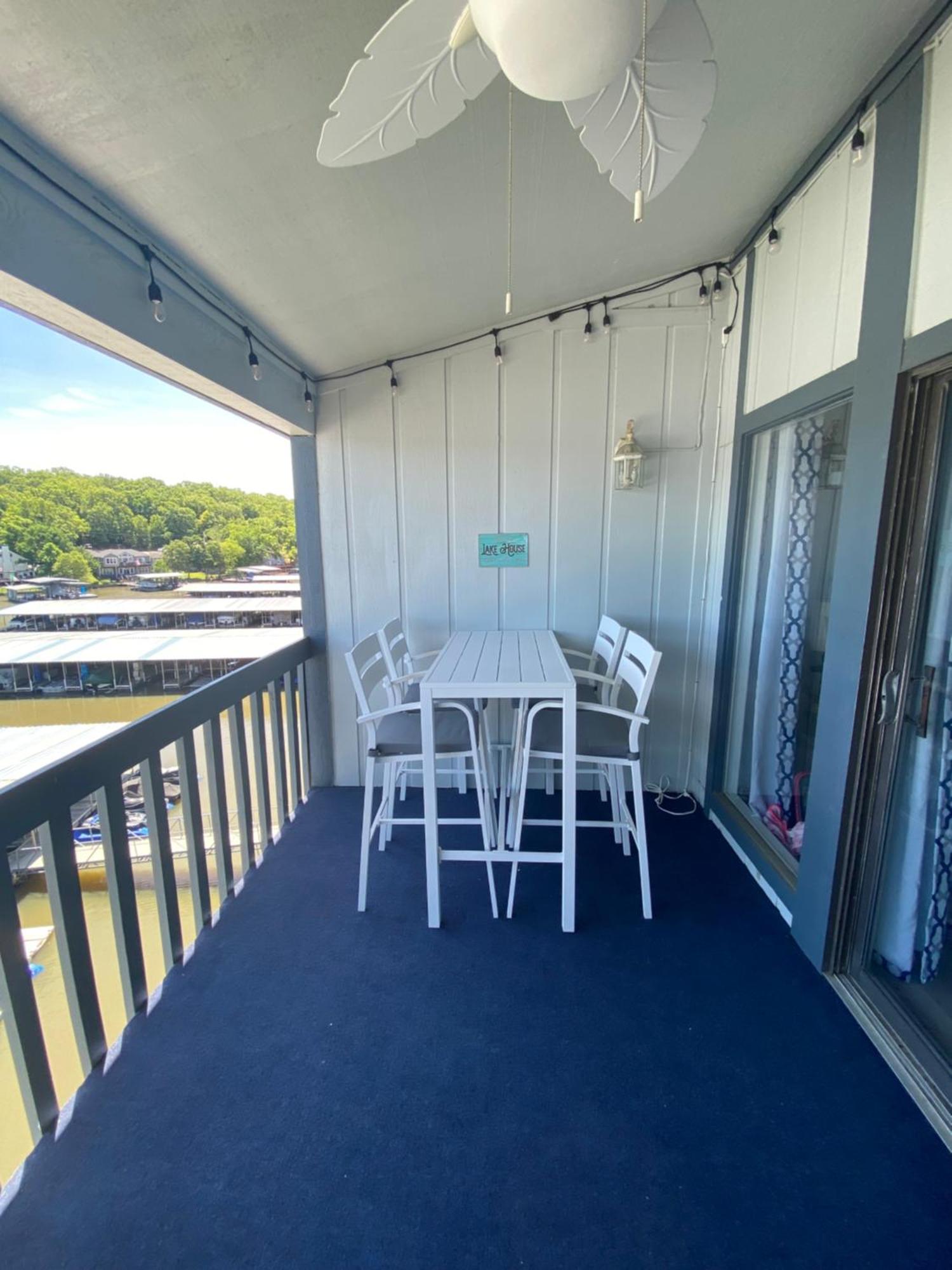 B Lakefront! Remodeled, Boat Slip, Patio Views, Pool, Boat Ramp, Wifi Osage Beach Exterior photo